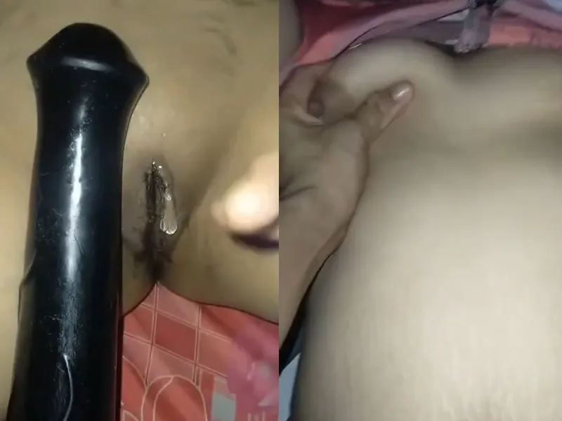 Ghệ xinh tươi vú ngon lỗ lồn múp móc lồn bằng sextoy cực sướng