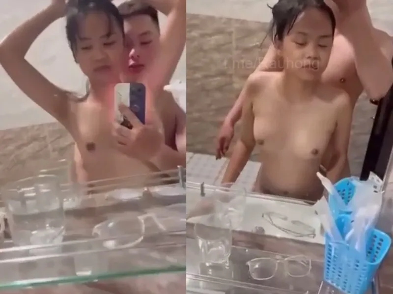 Dáng mảnh em cùng anh yêu xxx trước gương quay kỉ niệm